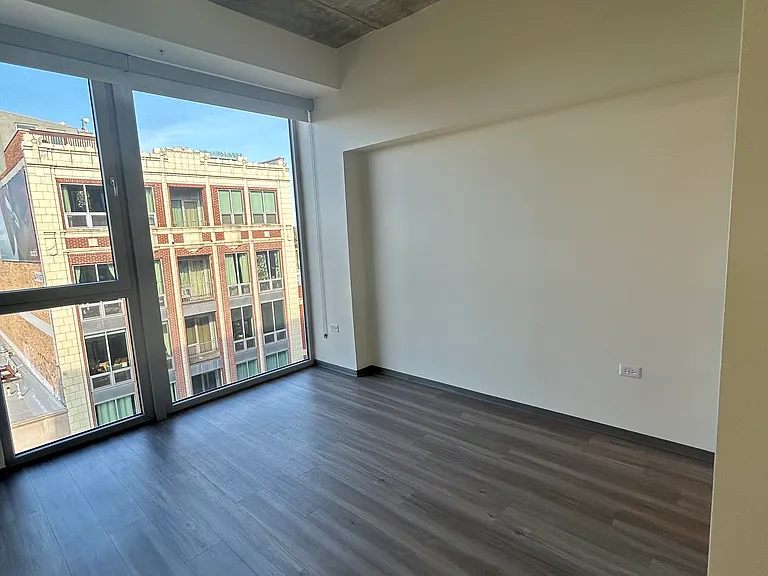 1877 N Milwaukee Ave #506 — Photo 7