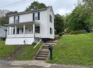 26 Lincoln St, Salineville, OH 43945