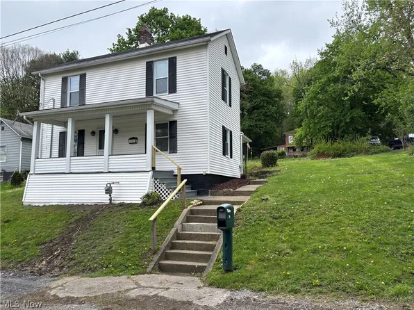26 Lincoln St, Salineville, OH 43945
