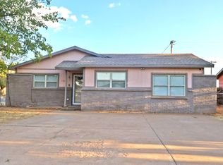 1724 E 2nd Pl, Lubbock, TX 79403