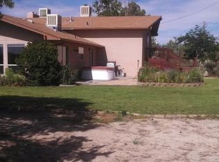 6211 Foothills Dr, Farmington, NM 87402