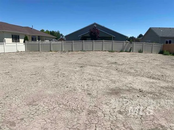 1528 Marie Dr, Gooding, ID 83330