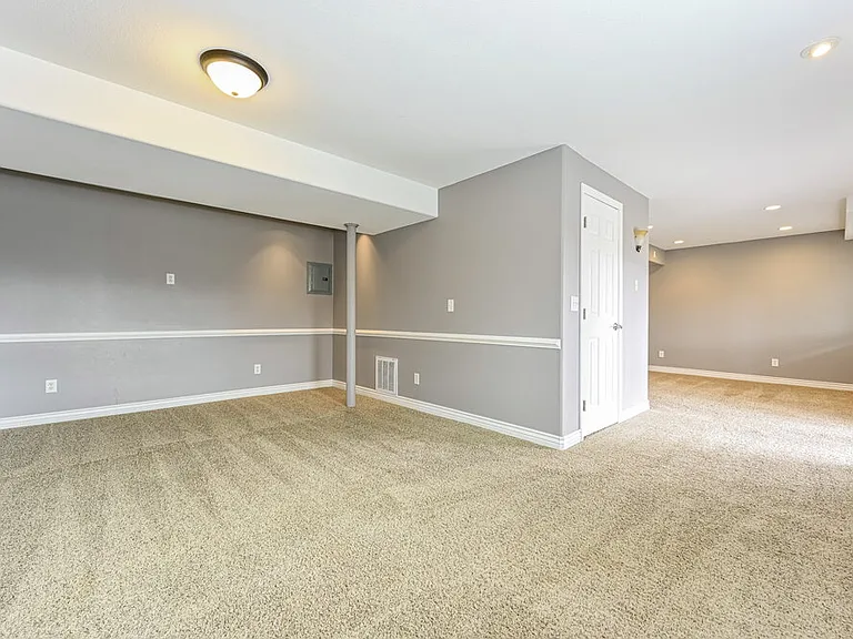858 Sundown Dr — Photo 14