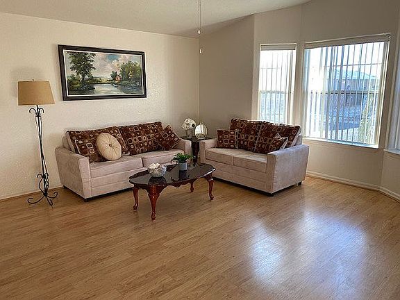 2nd image of 10650 S Avenida Compadres #95