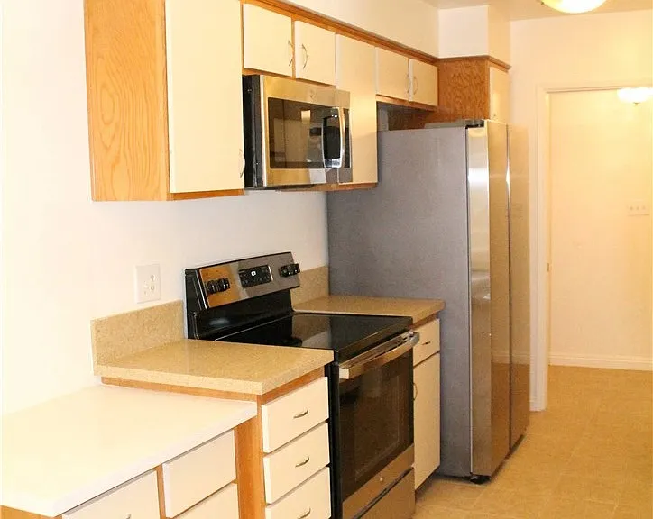 4487 Colbath Ave #103 — Photo 6