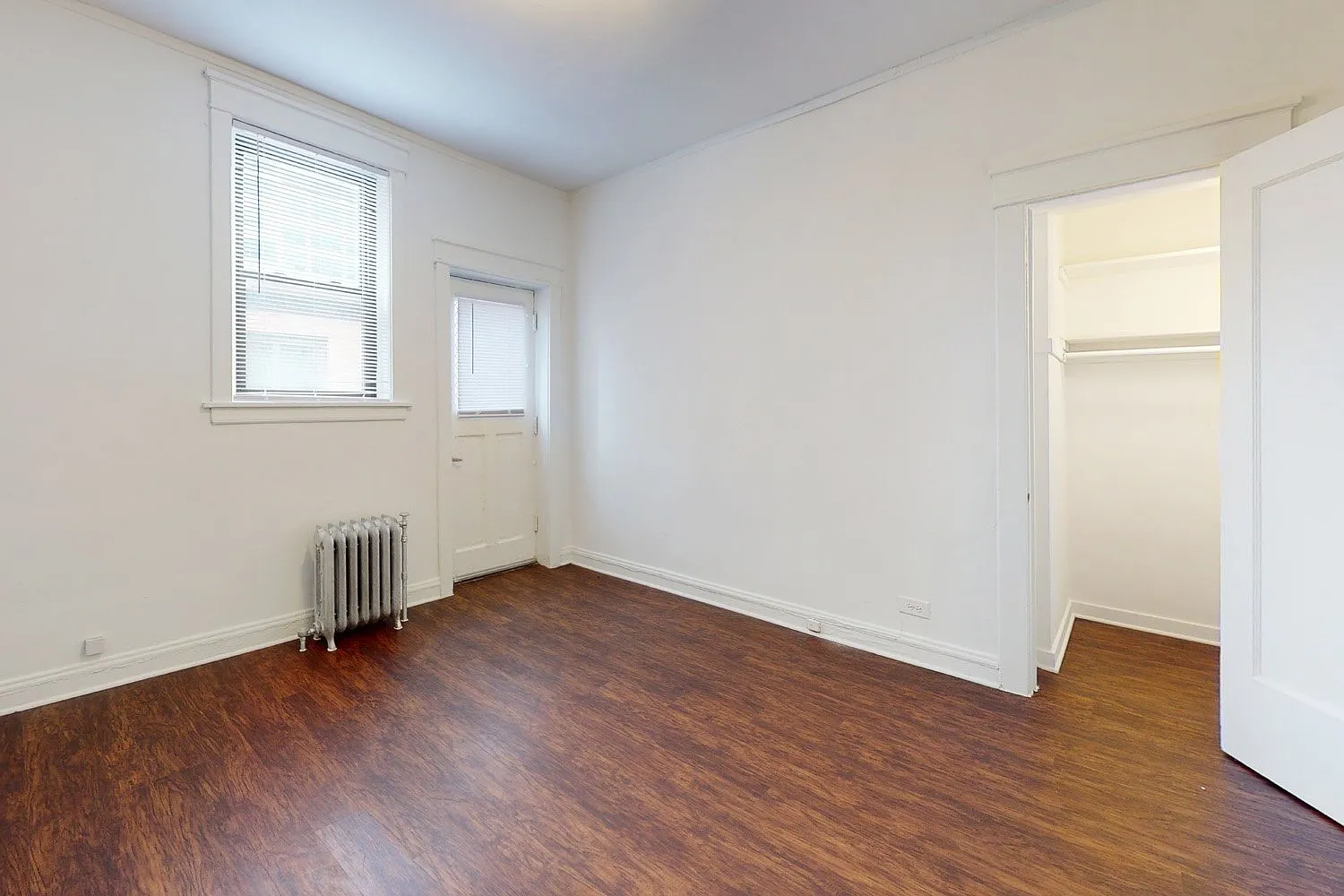 5528-5532 S. Everett Avenue — Photo 4