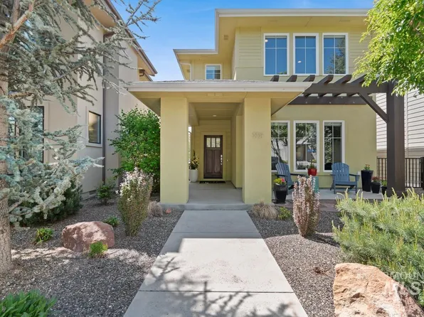 3737 S Mill Site Ln, Boise, ID 83716