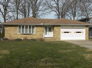 6588 Edgemoor Ave, Solon, OH 44139