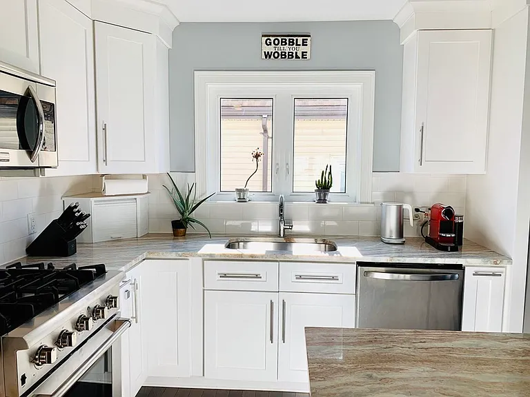 14 Wilson Ave #2 — Photo 1