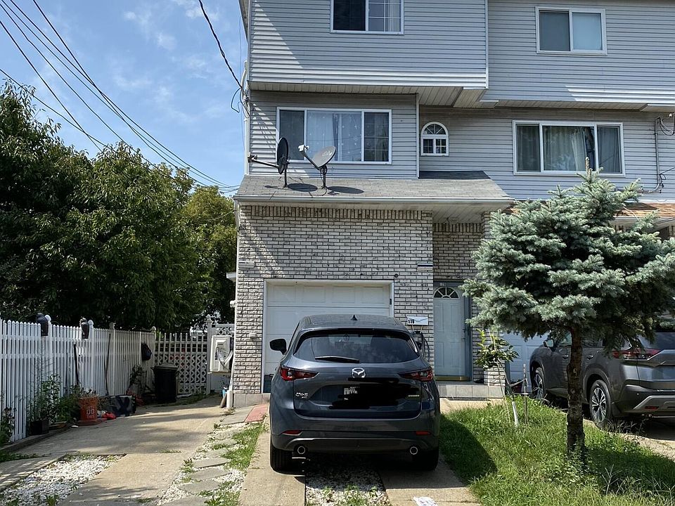 1st image of 179 Grimsby St