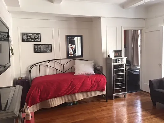 Rented by Pink Stone Realty LLC | media 18