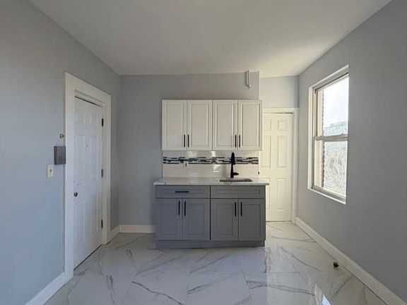 5th image of 210 64th St #12