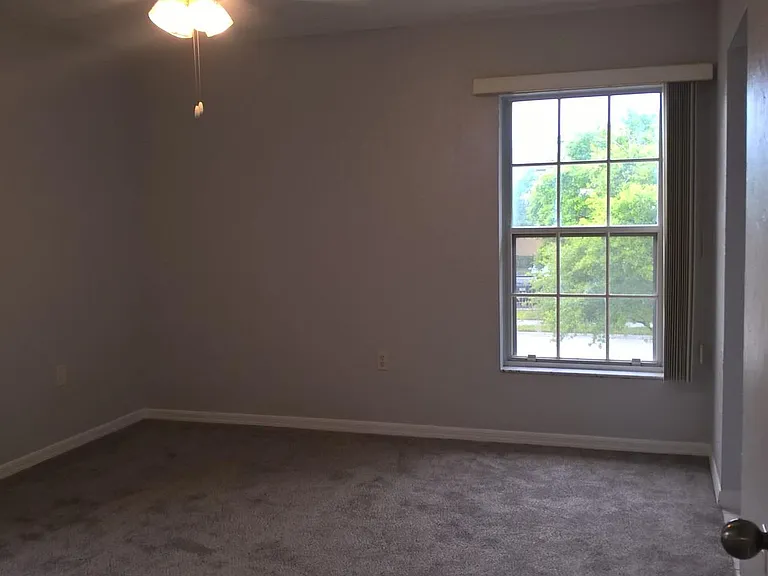 270 Promenade Dr #201 — Photo 19