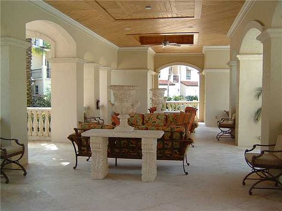3rd image of 52 Marina Gardens Dr