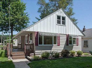 1218 19th Ave SW, Cedar Rapids, IA 52404