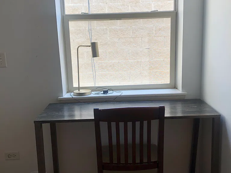 Bedroom (share a bathroom with another person)