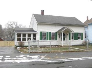 132 Maple St, Warren, MA 01083
