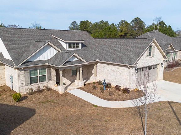 3rd image of 219 Otters Ridge Dr