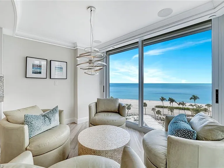 4041 Gulf Shore Blvd N #703 — Photo 8