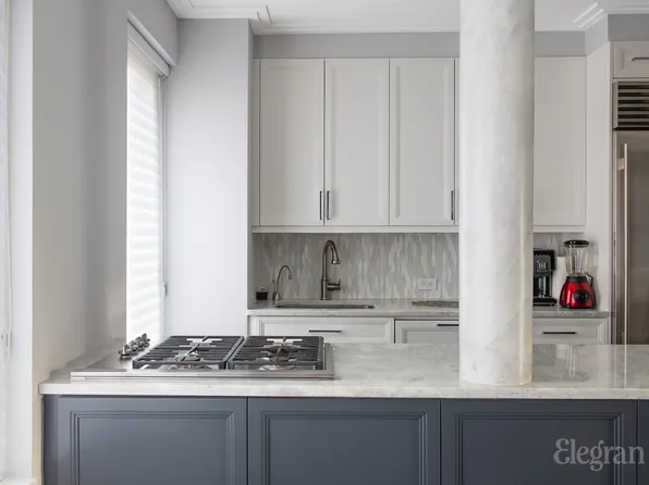 210 Central Park South image 5 of 9