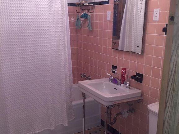5th image of 3119 W Palmer Boulevard # Fl 2nd