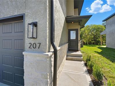 207 NW Orchard Ct, Lees Summit, MO, 64063
