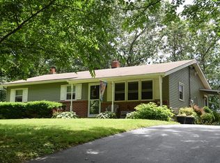 14 Mulberry Ln, Lewistown, PA 17044