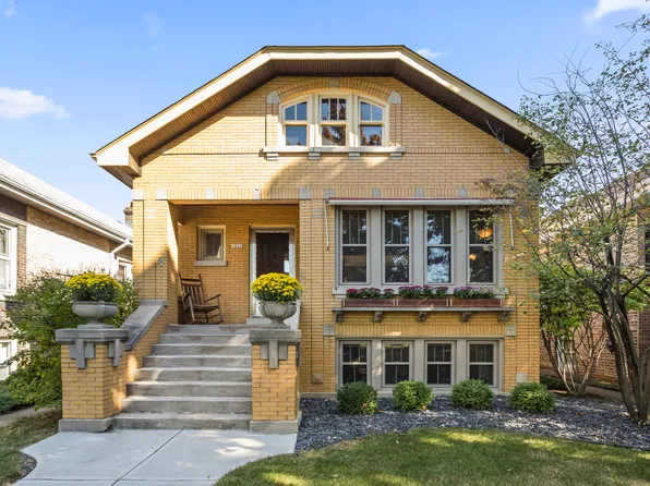 1841 Clinton Ave, Berwyn, IL 60402