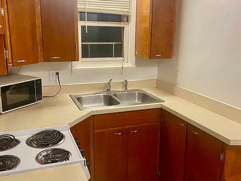 437 Jackson St #4 — Photo 5