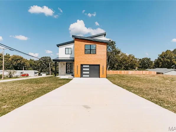 501 N Pine St, Dixon, MO 65459