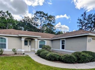 1215 S Rock Crusher Rd, Homosassa, FL 34448