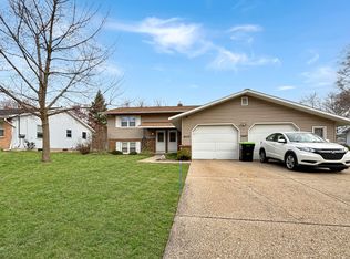 1625-1627 32nd St SW, Wyoming, MI 49519