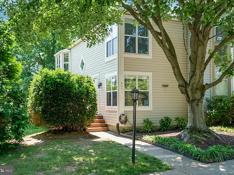 6001 Liverpool Ln — Photo 2