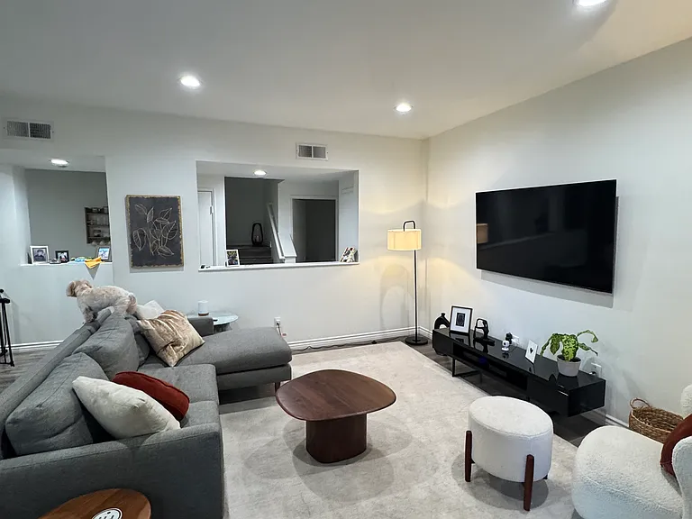 1445 Brett Pl #114 — Photo 6