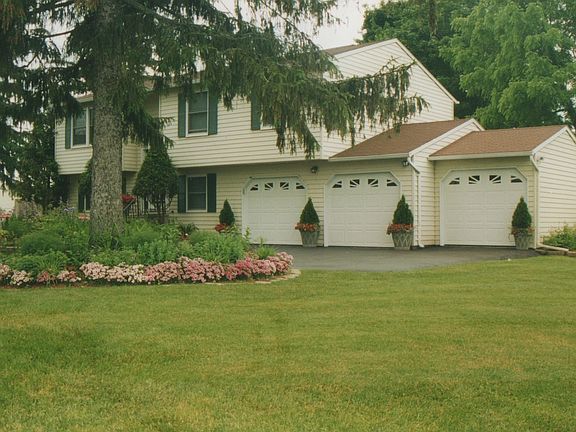 Three car garage