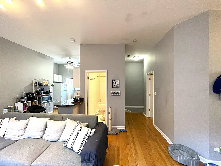 744 N Wolcott Ave #2F — Photo 5