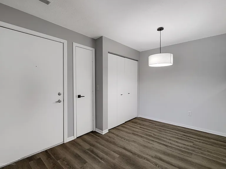 Port Crossing Apartments — Photo 65
