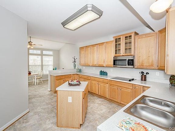 5th image of 4015 Ironwoods Walk Dr