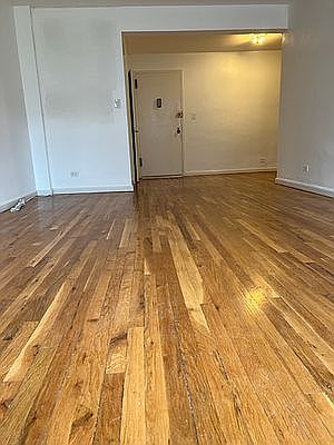 4th image of 65-50 Wetherole St #4N