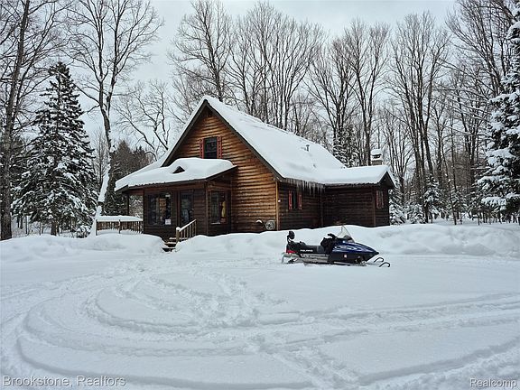 5th image of 15181 Townline Rd