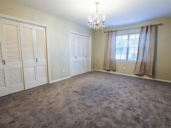 2nd image of 2600 Bellefontaine St #20