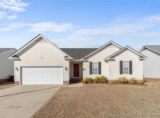 1470 Mingary Ave, Fayetteville, NC 28306