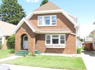 2049 Quincy Ave, Racine, WI 53403