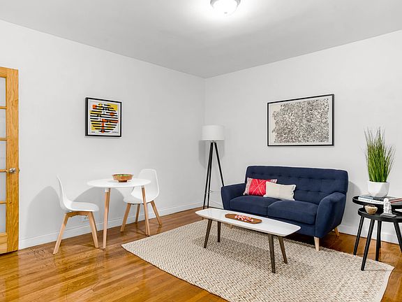 2nd image of 242 E 38th St #3EE