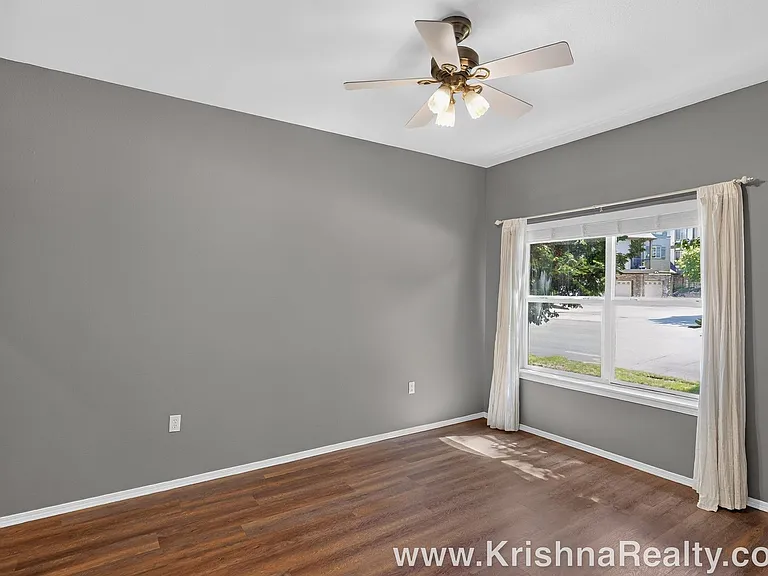 8165 NE Wilkins St — Photo 3