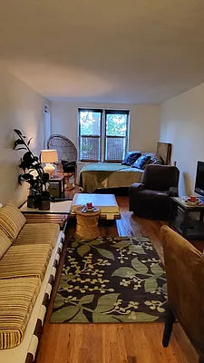 Sold by Remax Edge | media 13