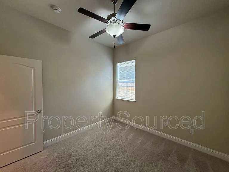 1428 Nascimento St — Photo 28