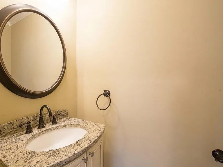 8 Gates St #1 — Photo 9