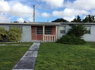 11431 SW 40th Ter, Miami, FL 33165