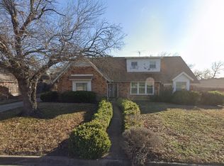 2236 Ridgeview St, Fort Worth, TX 76119